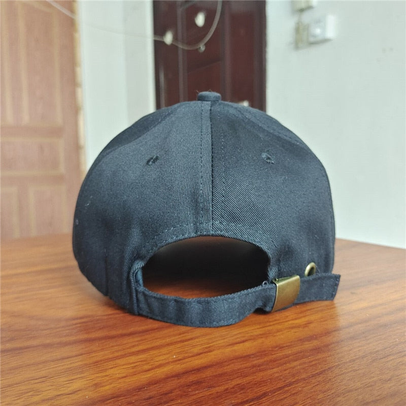 Outdoor embroidered baseball cap