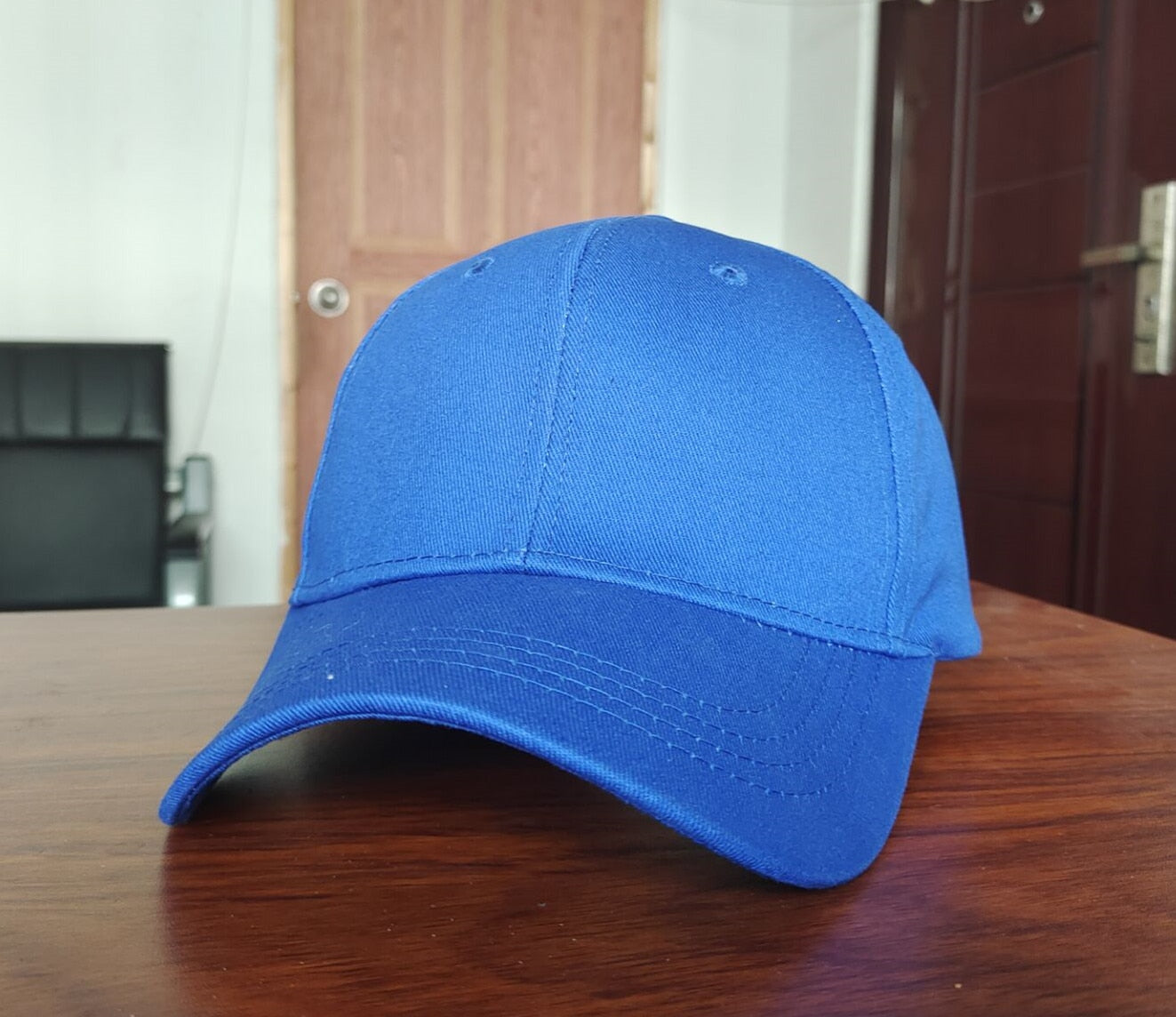 Outdoor embroidered baseball cap